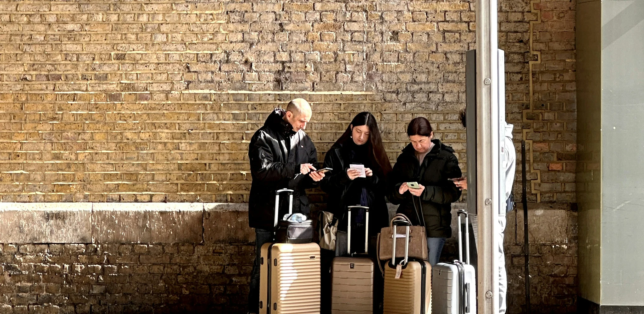 Luggage Storage Los Angeles, from $4.99, Rated 5/5